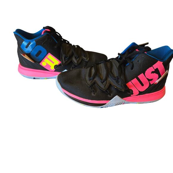 Nike Kyrie 5 "Just Do It"  Black Volt Hyper Pink Youth Size 7 - Picture 1 of 11